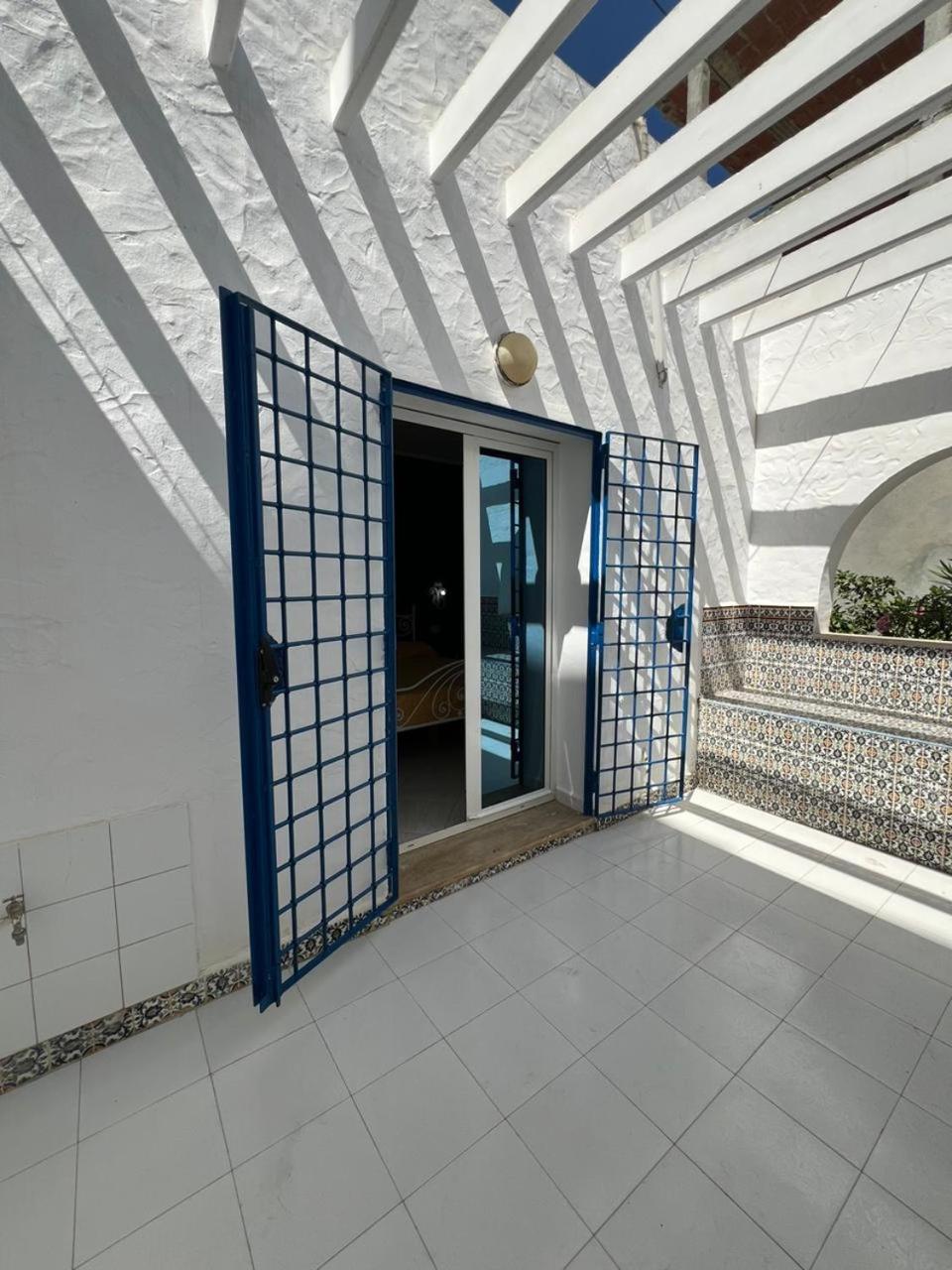 Photo 19