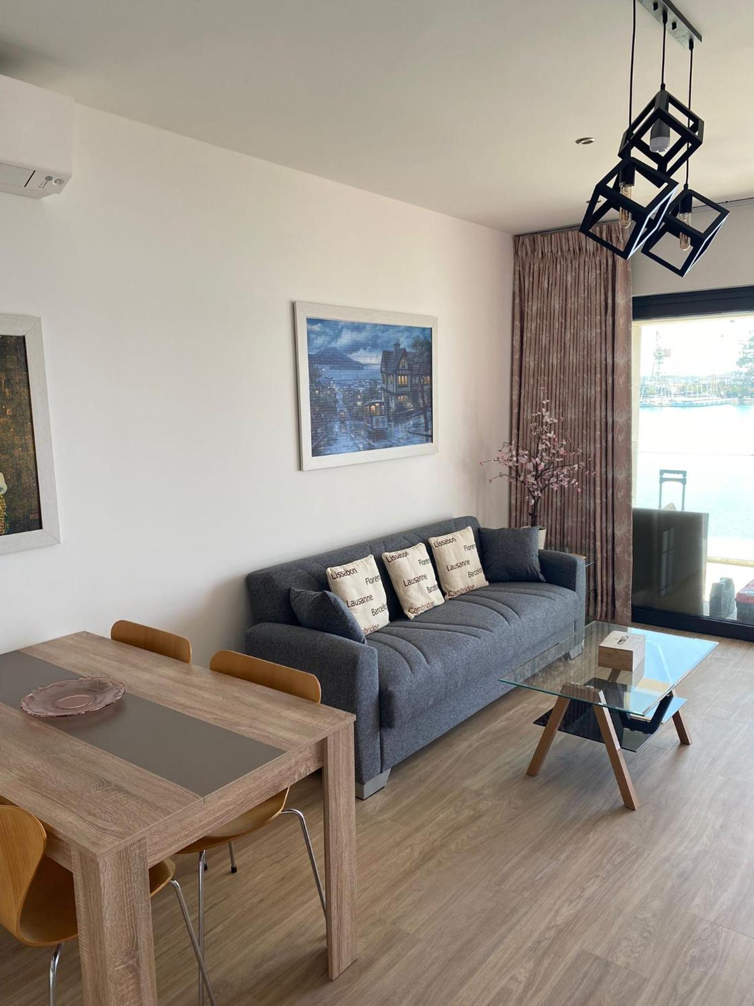 Royal Dutch 10 Trogir