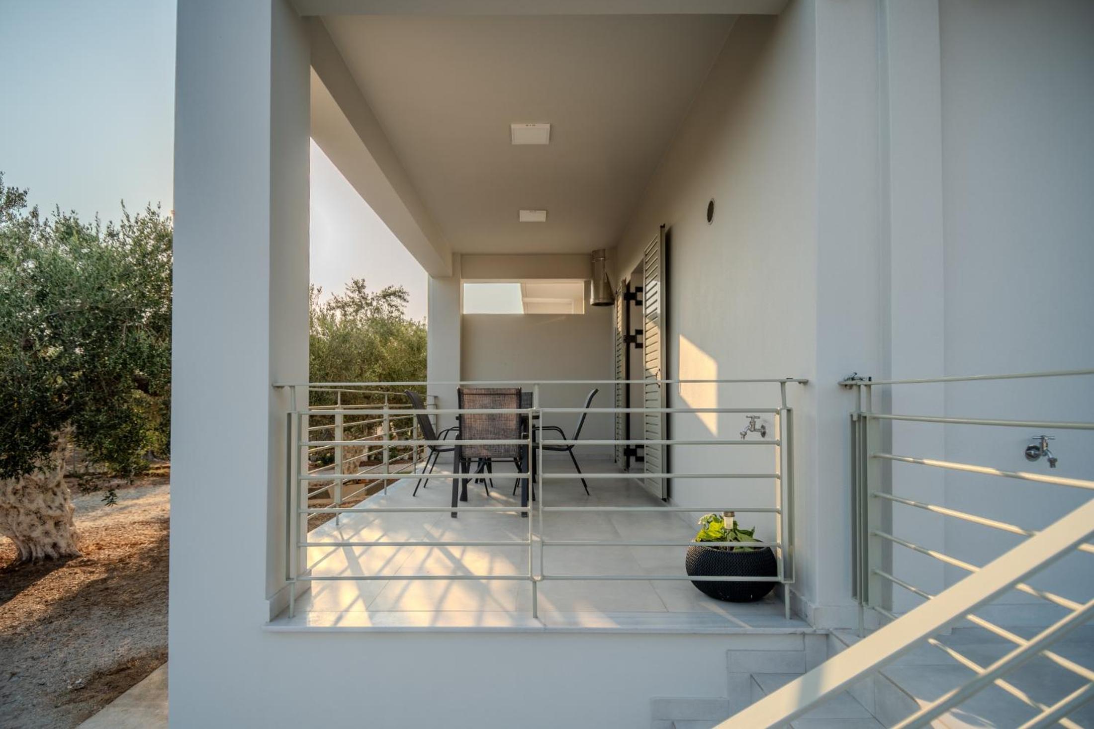 Alonakia Home Suites