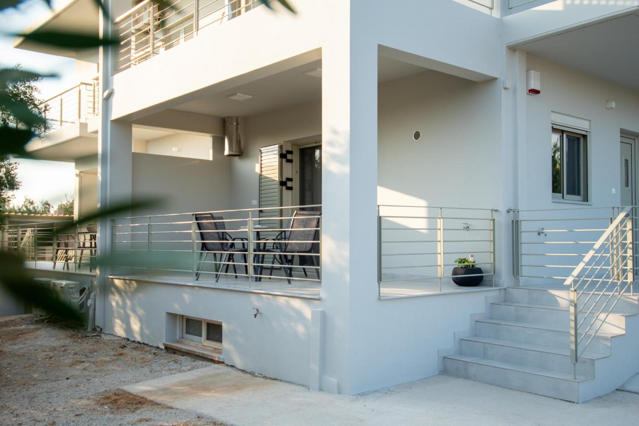 Alonakia Home Suites