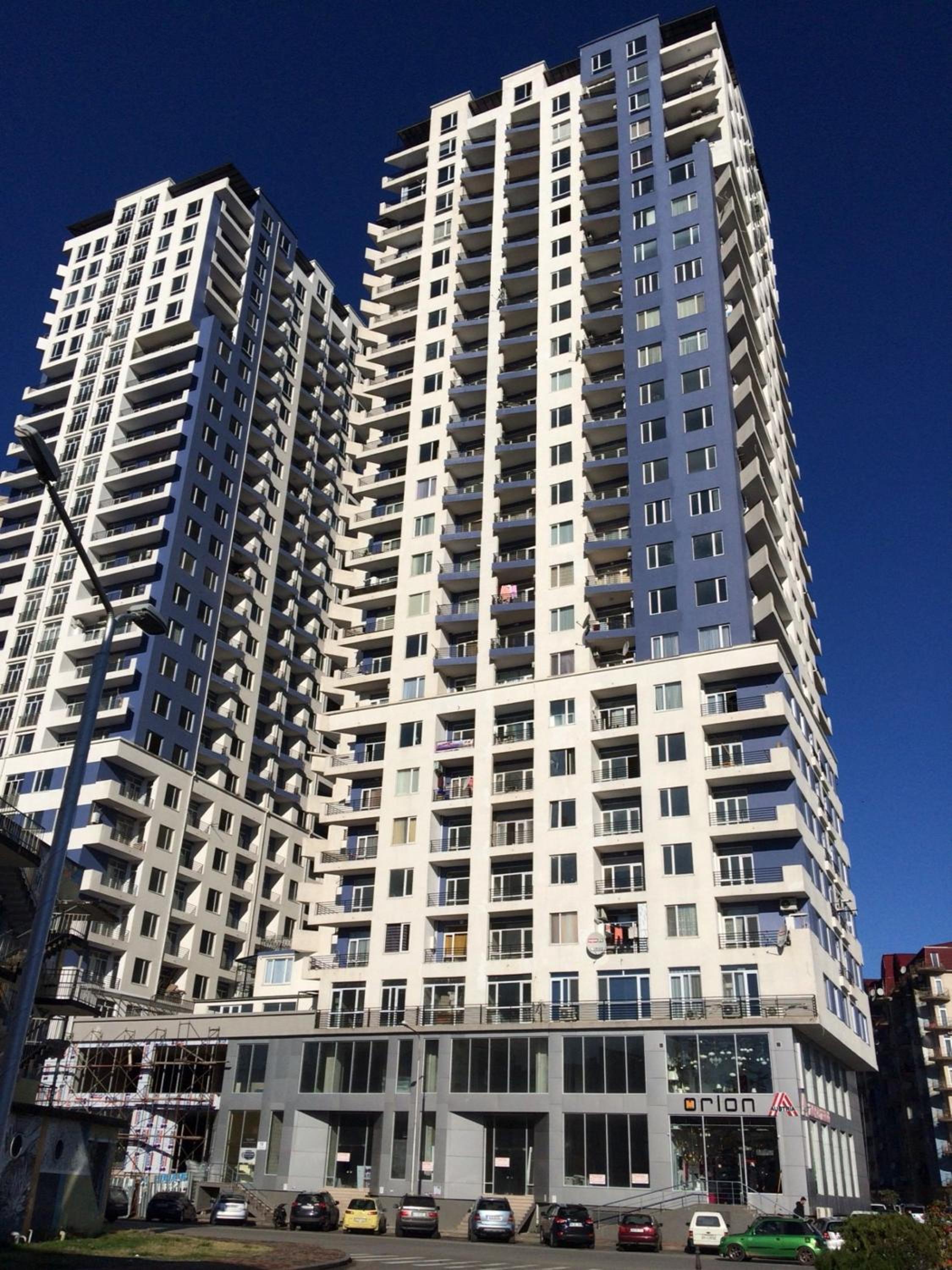 Batumi Real Lux - Sea View Apartments view 3