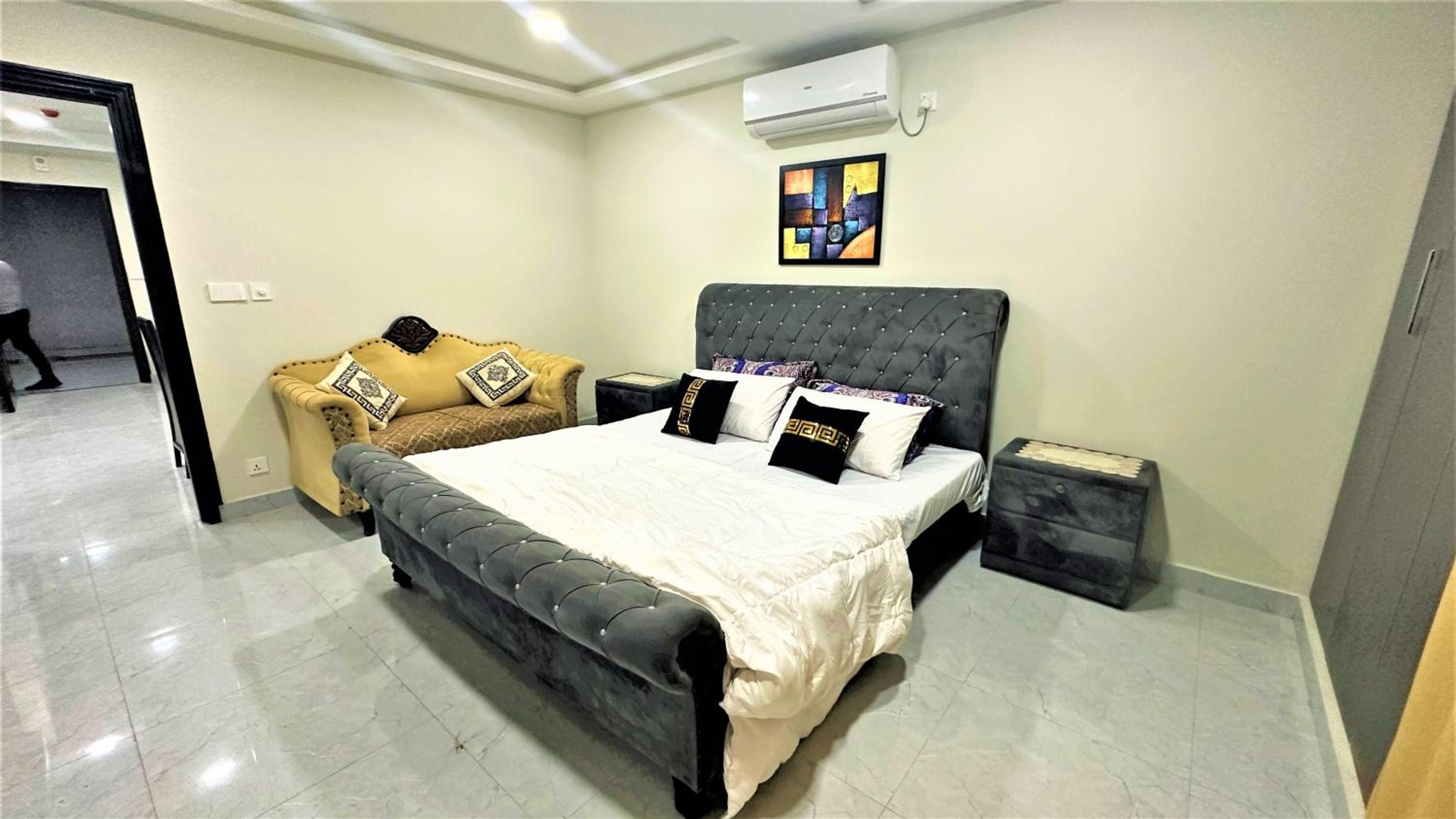 hotel room