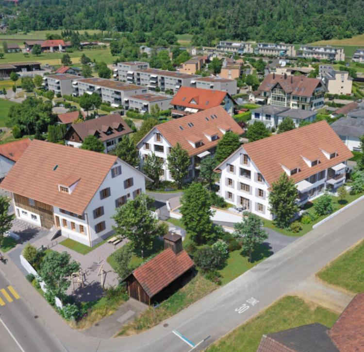 Visionary Hospitality Bassersdorf, Zürich - Premium Apartments in Swiss Style with Free Parking, Washer, Kitchen, Terrace, Vaulted Cellar Event Room, Bus S