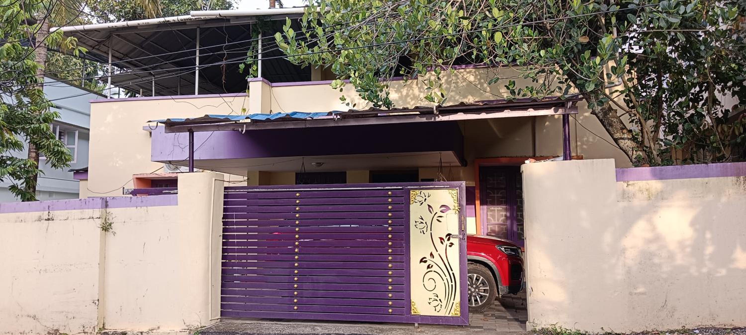 Bhavana Holiday Home's