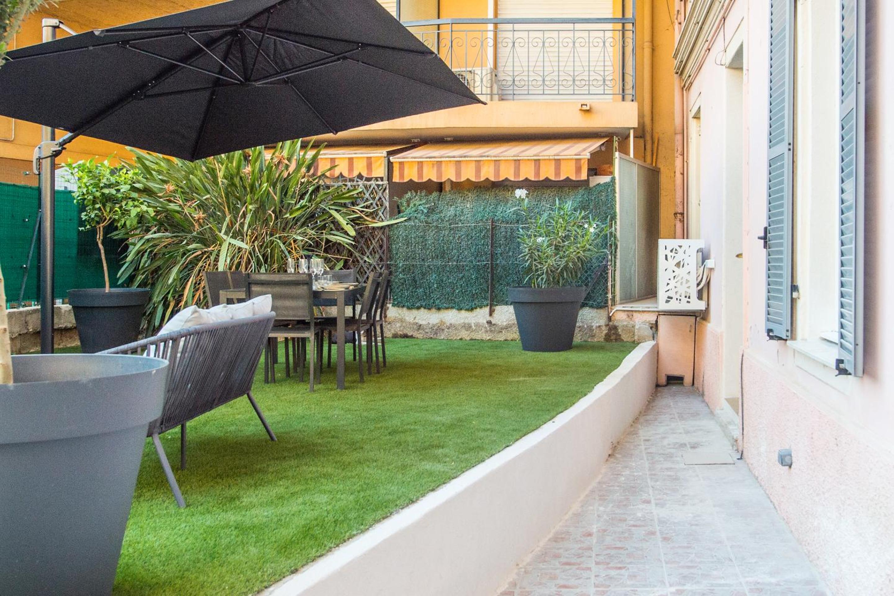 LOGGIAS - Somptueux 4 pièces - Parking - Terrasse - Menton