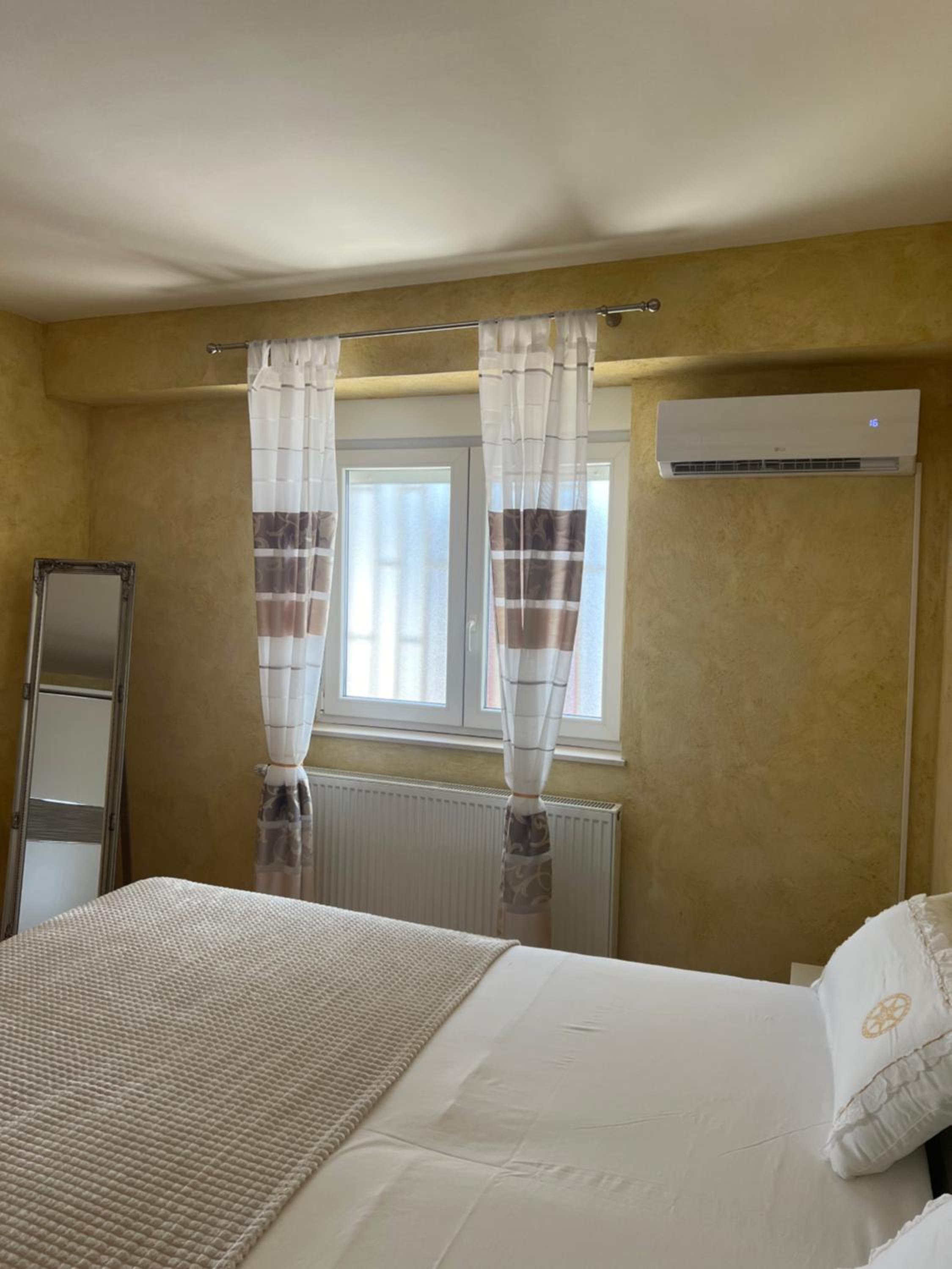 Apartments Malin