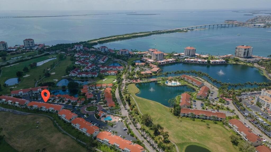 No damage Beautiful and Relaxing Condo min from St Pete beach Discnt available