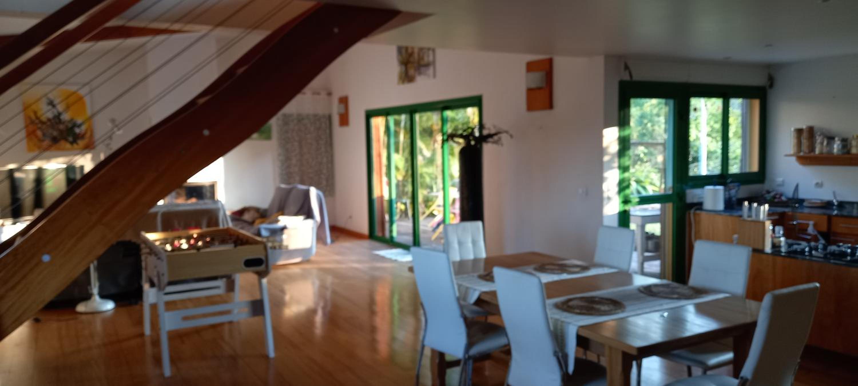 Magnifique villa contemporaine avec vue imprenable sur Ravine du Bras de la Plaine view 3