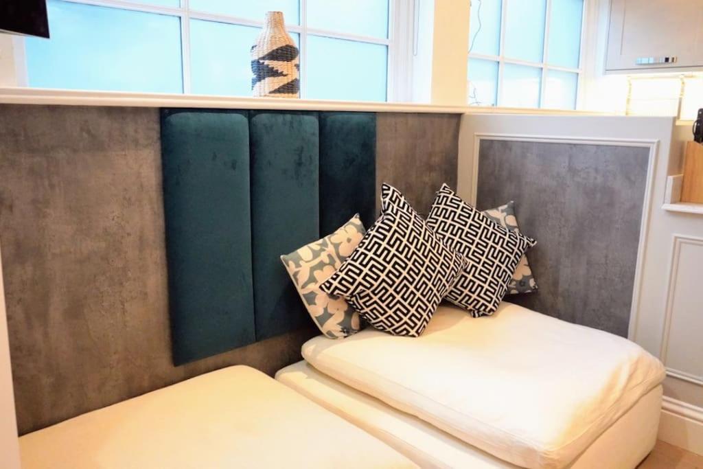 Cosy 2 Bed Modern Mews - Kings Cross
