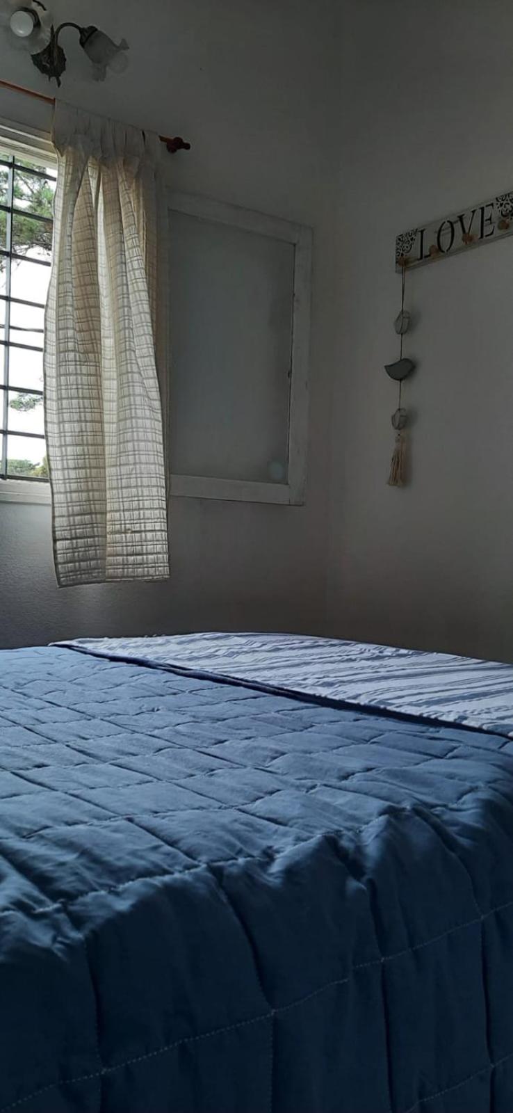 Casa a 3 cuadras del mar, amplio parrillero techado y cochera