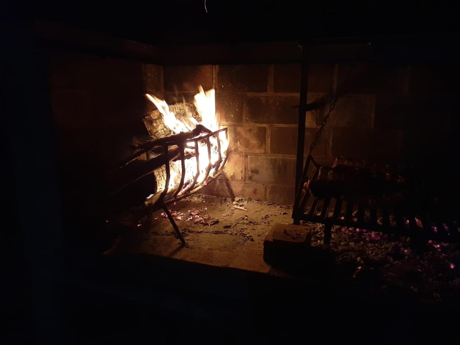 Casa a 3 cuadras del mar, amplio parrillero techado y cochera