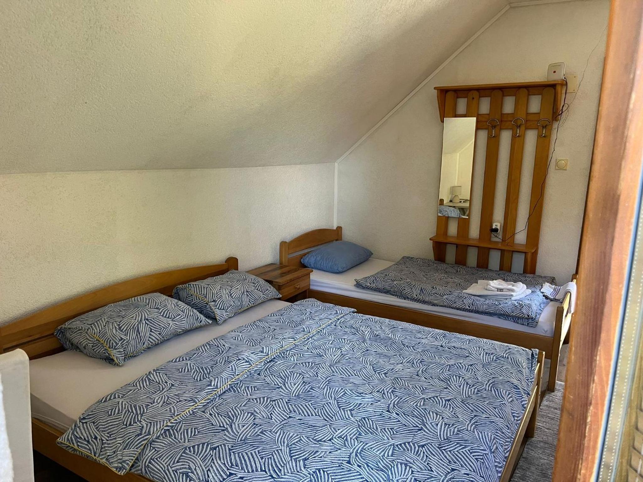 Bed and Breakfast Lola