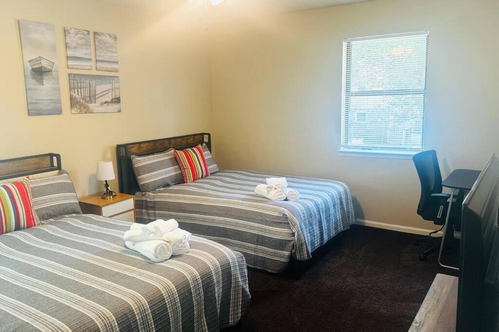 Atlanta Vacations - Cozy home with BBQ -5 min Braves - Property Image 11