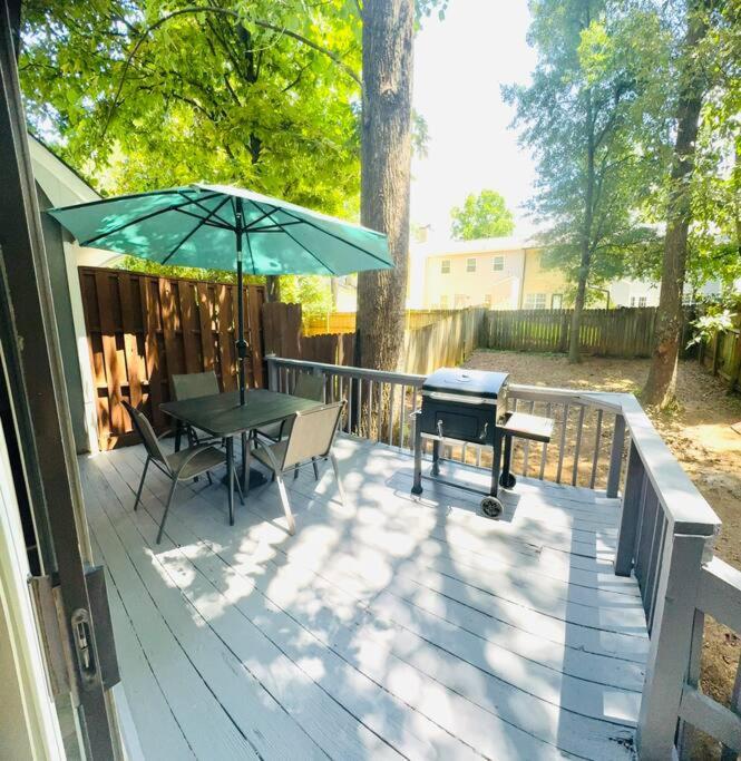 Atlanta Vacations - Cozy home with BBQ -5 min Braves - Property Image 7