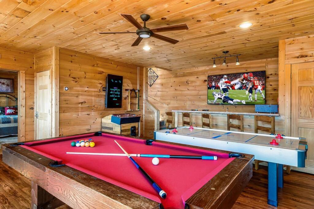 Million Views Theater Hot Tub Game Room