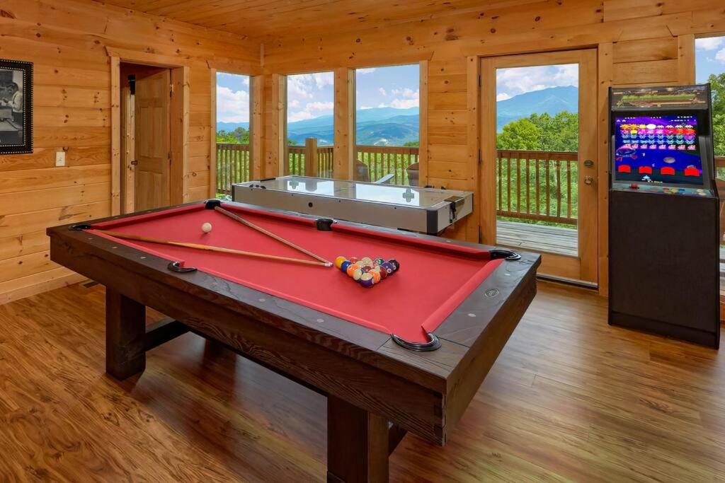 Million Views Theater Hot Tub Game Room
