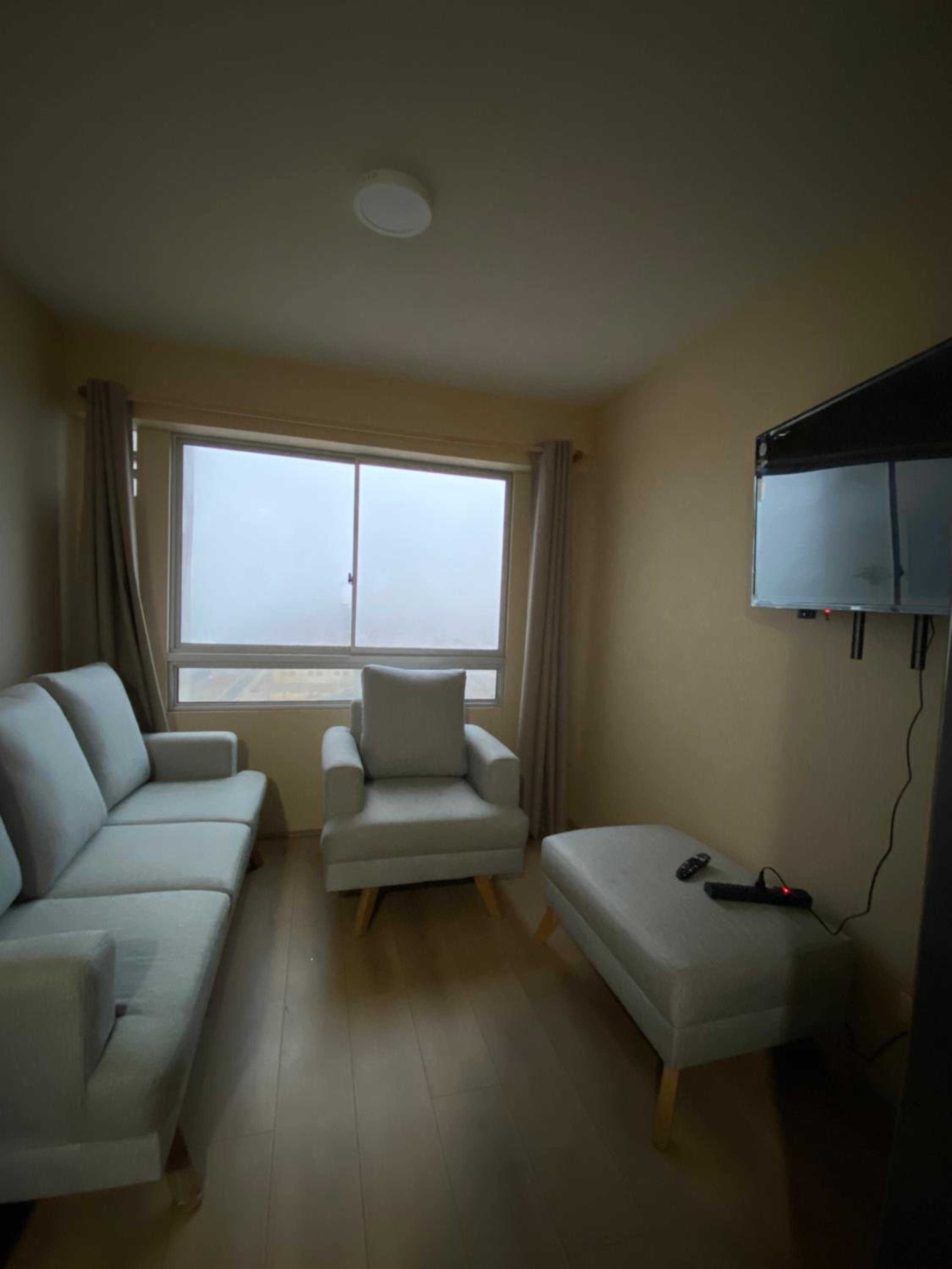 Entire Apartment 20 min from airport - Cozy and Secure view 3
