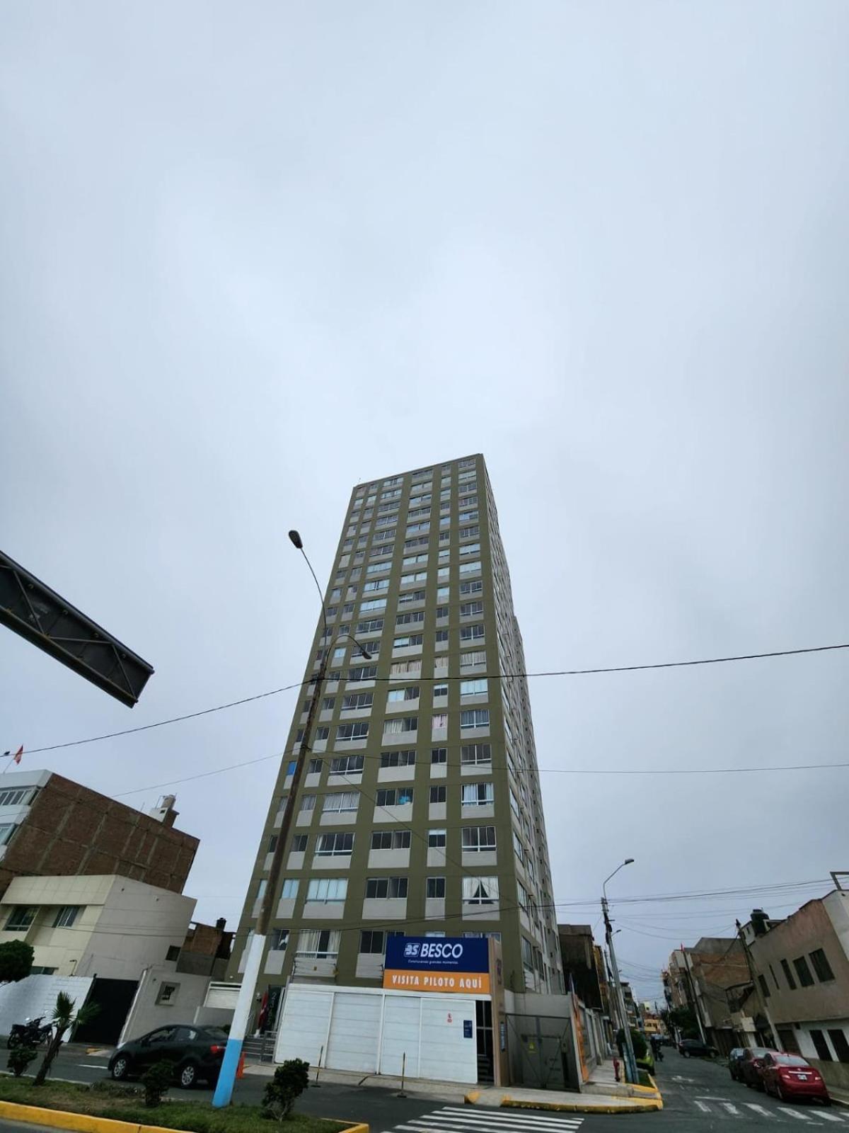 Entire Apartment 20 min from airport - Cozy and Secure view 5