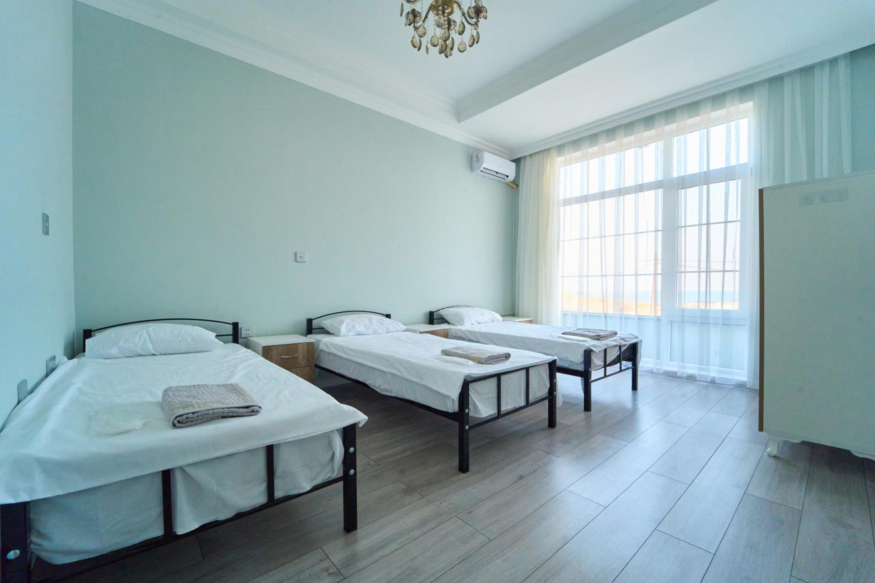 Premium Sea View Hotel & Hostel