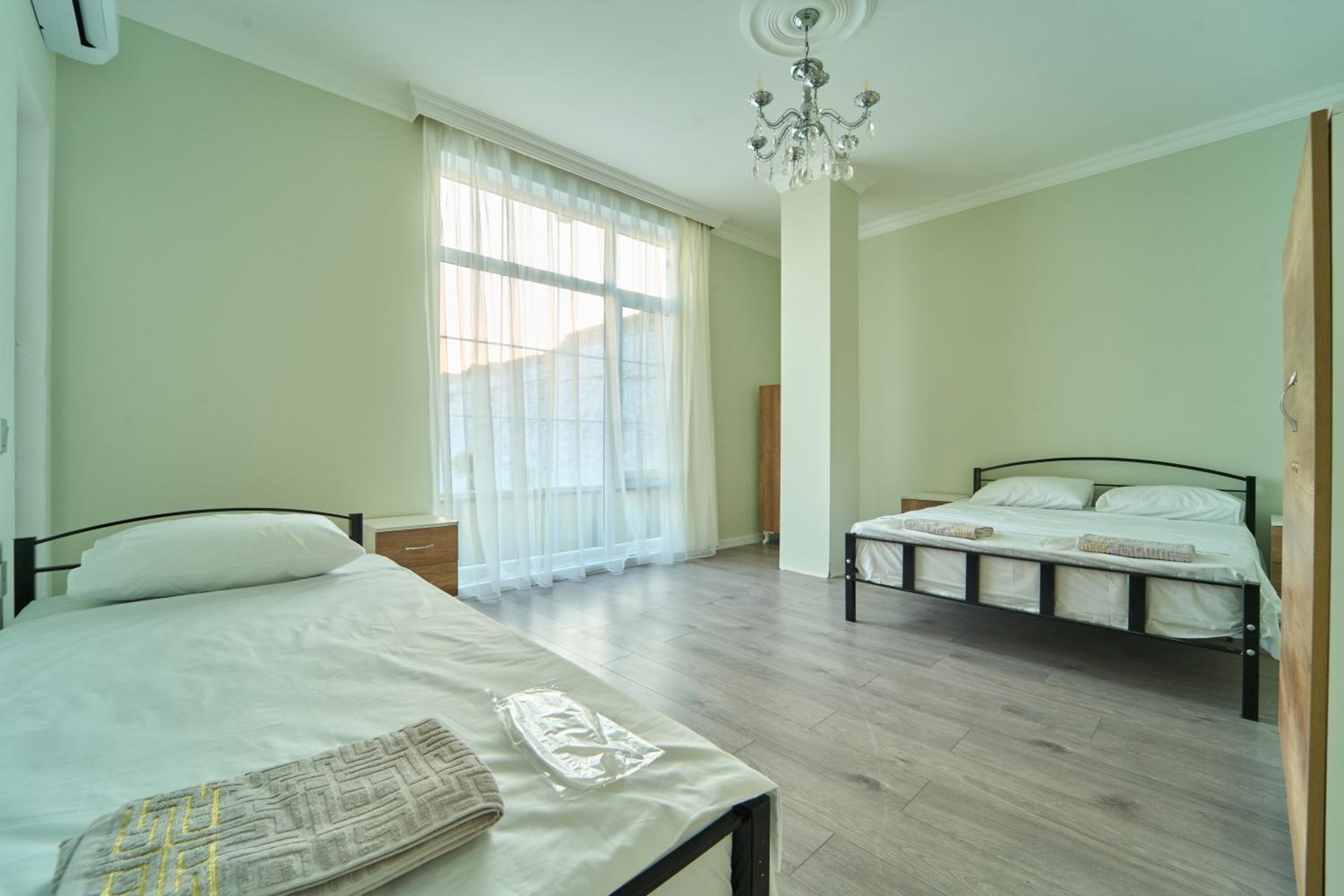 Premium Sea View Hotel & Hostel