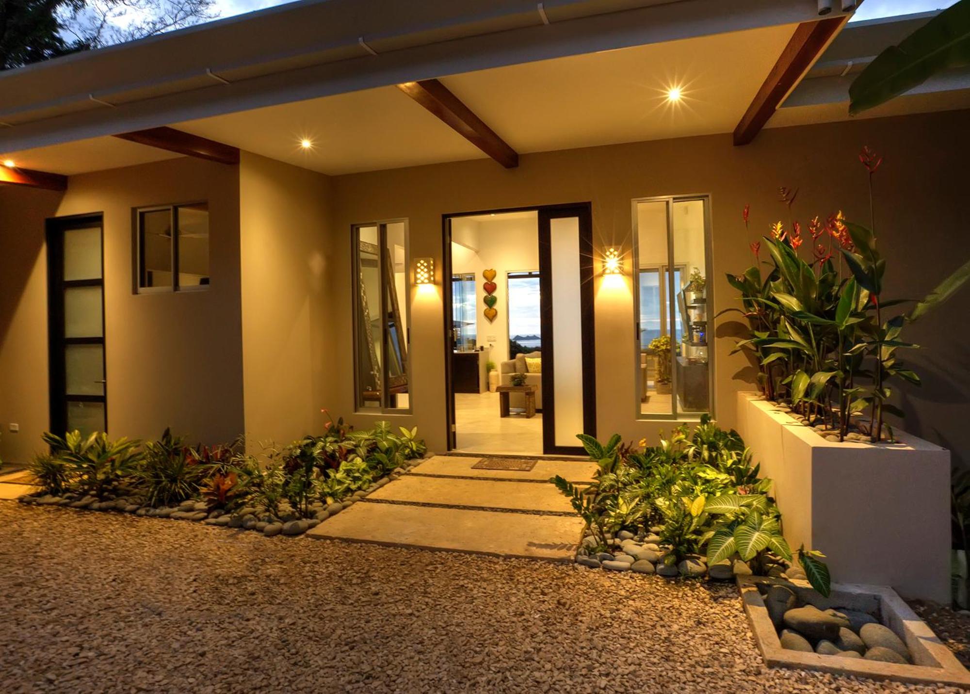 Hotel Ocean View Villa With Pool and Spectacular Sunsets - Image 1