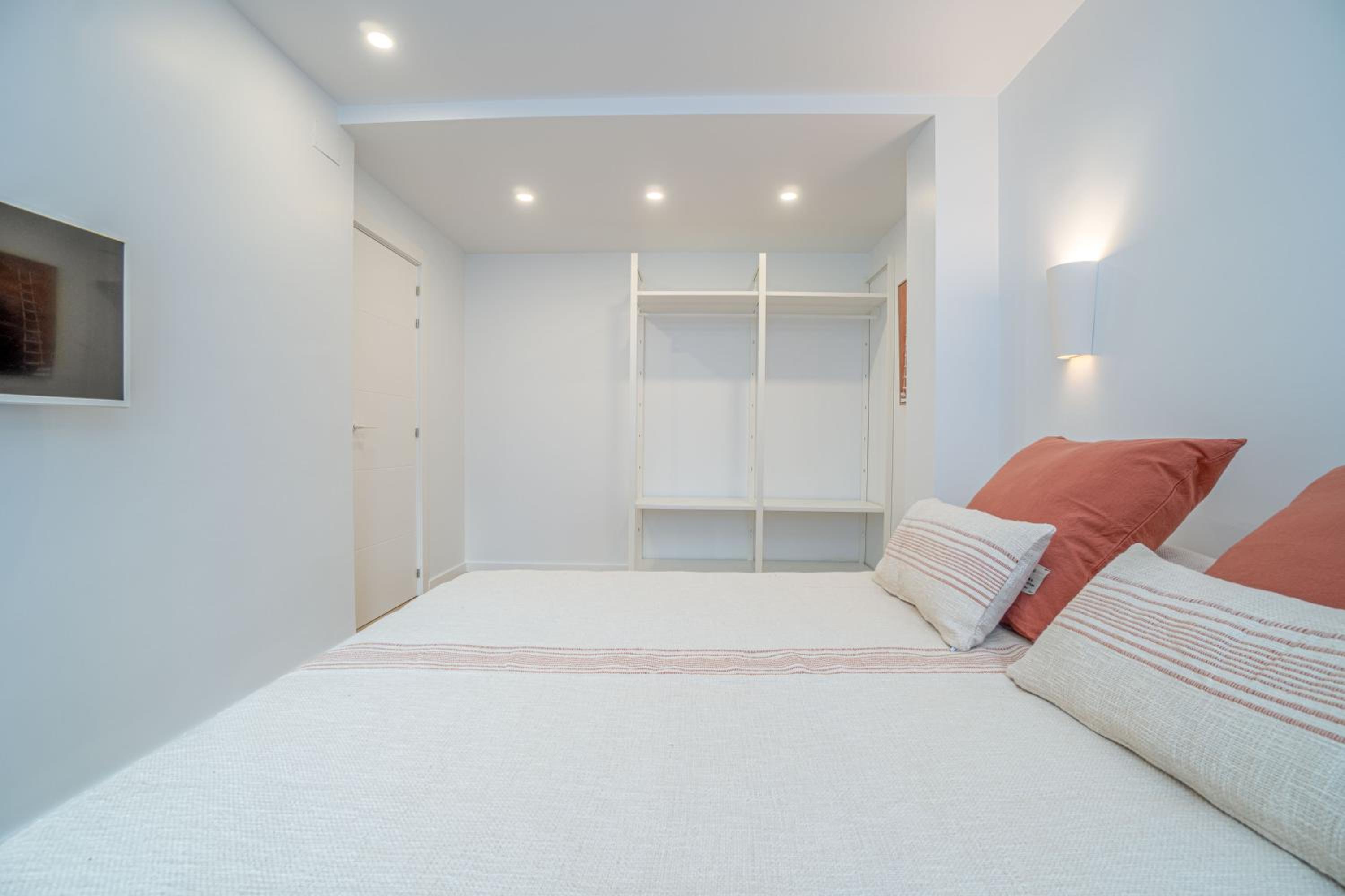 Moderno Apartamento Frente al Canal con Terrazas