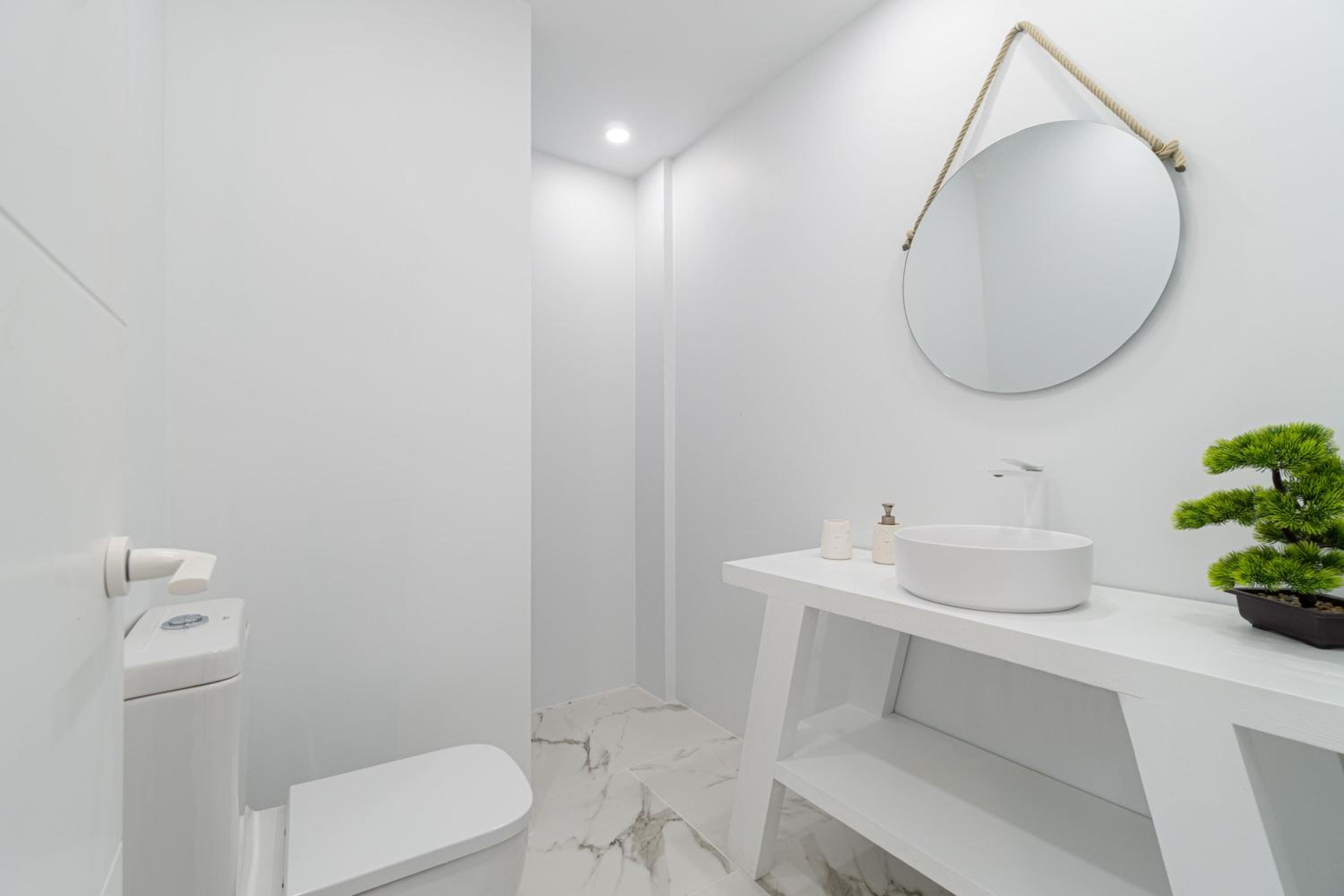 Moderno Apartamento Frente al Canal con Terrazas