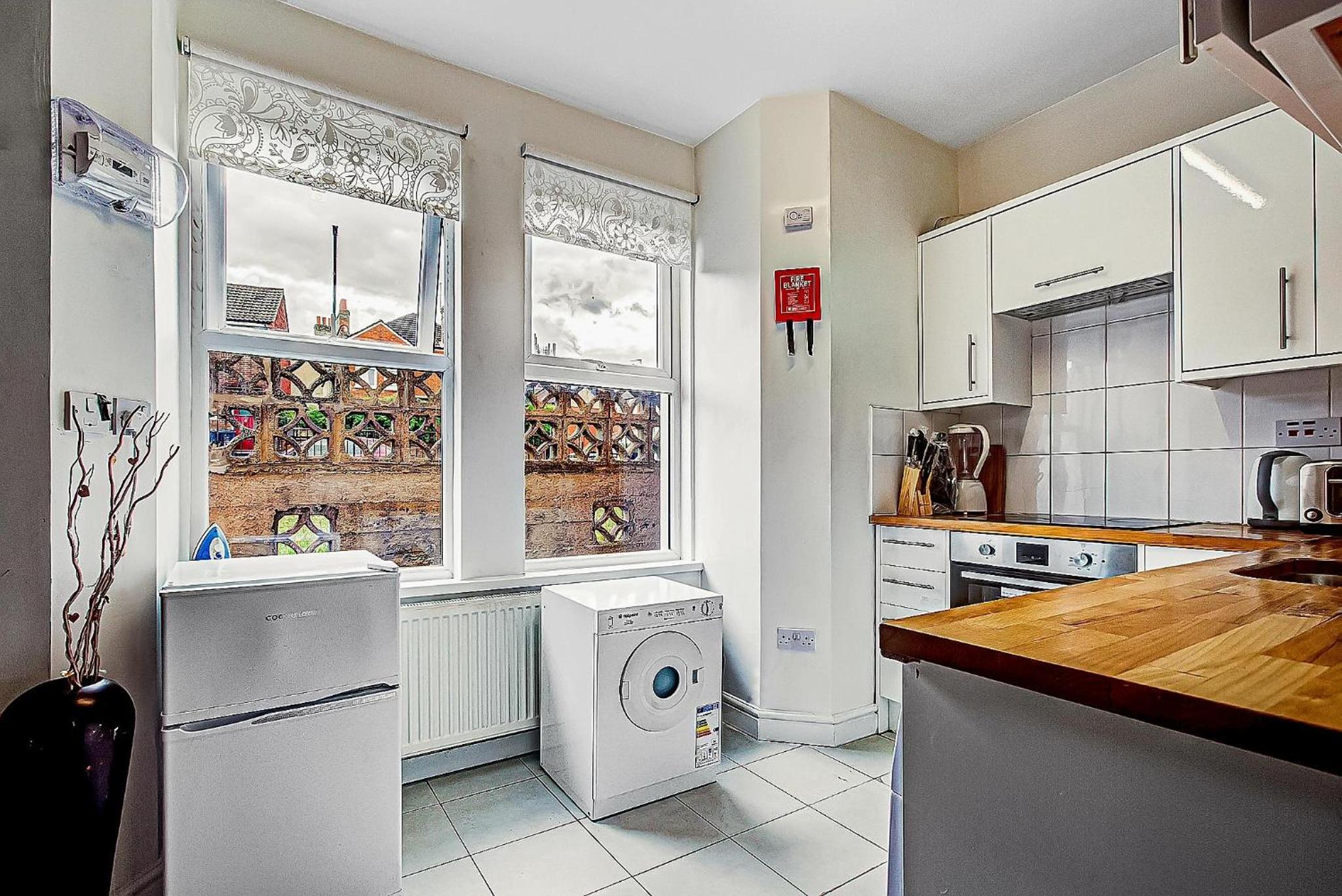 Single Ensuite in SW2 close to Central London photo 2