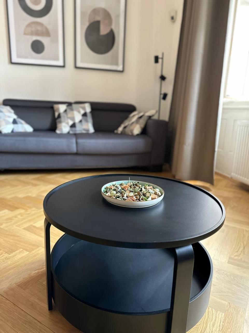 Exclusive Unique Apartment - Prague Central