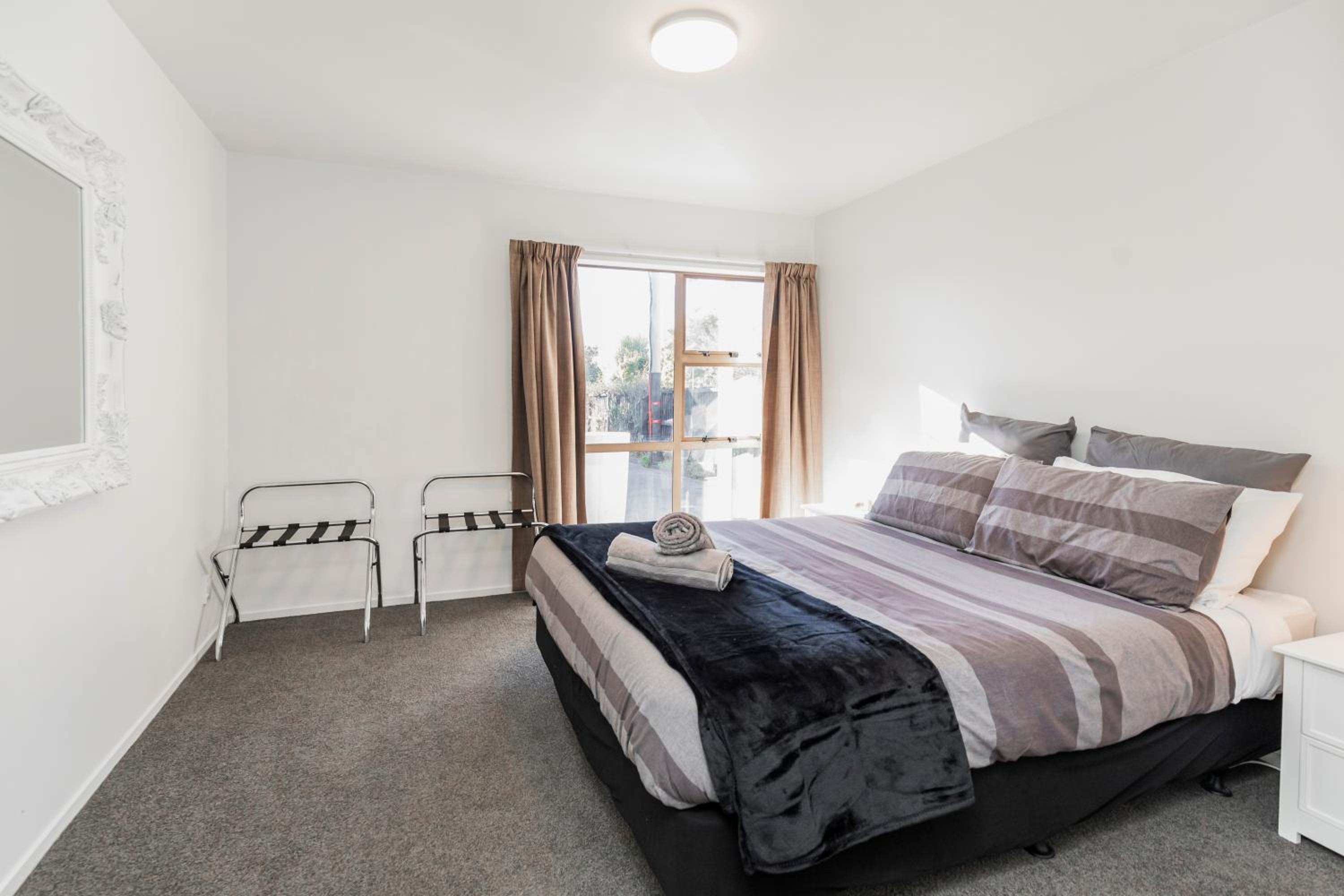 Beautiful on Devonport view 5