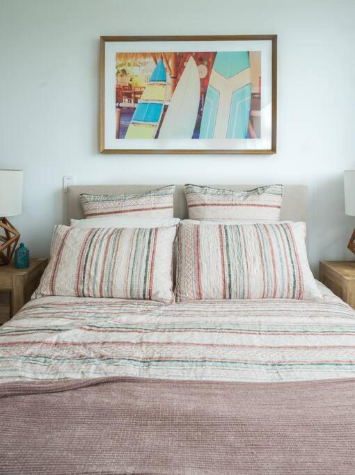 Lux Lakeside Apt - Gold Coast