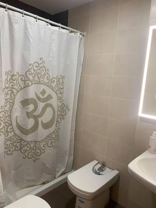 Económico apartamento con piscina