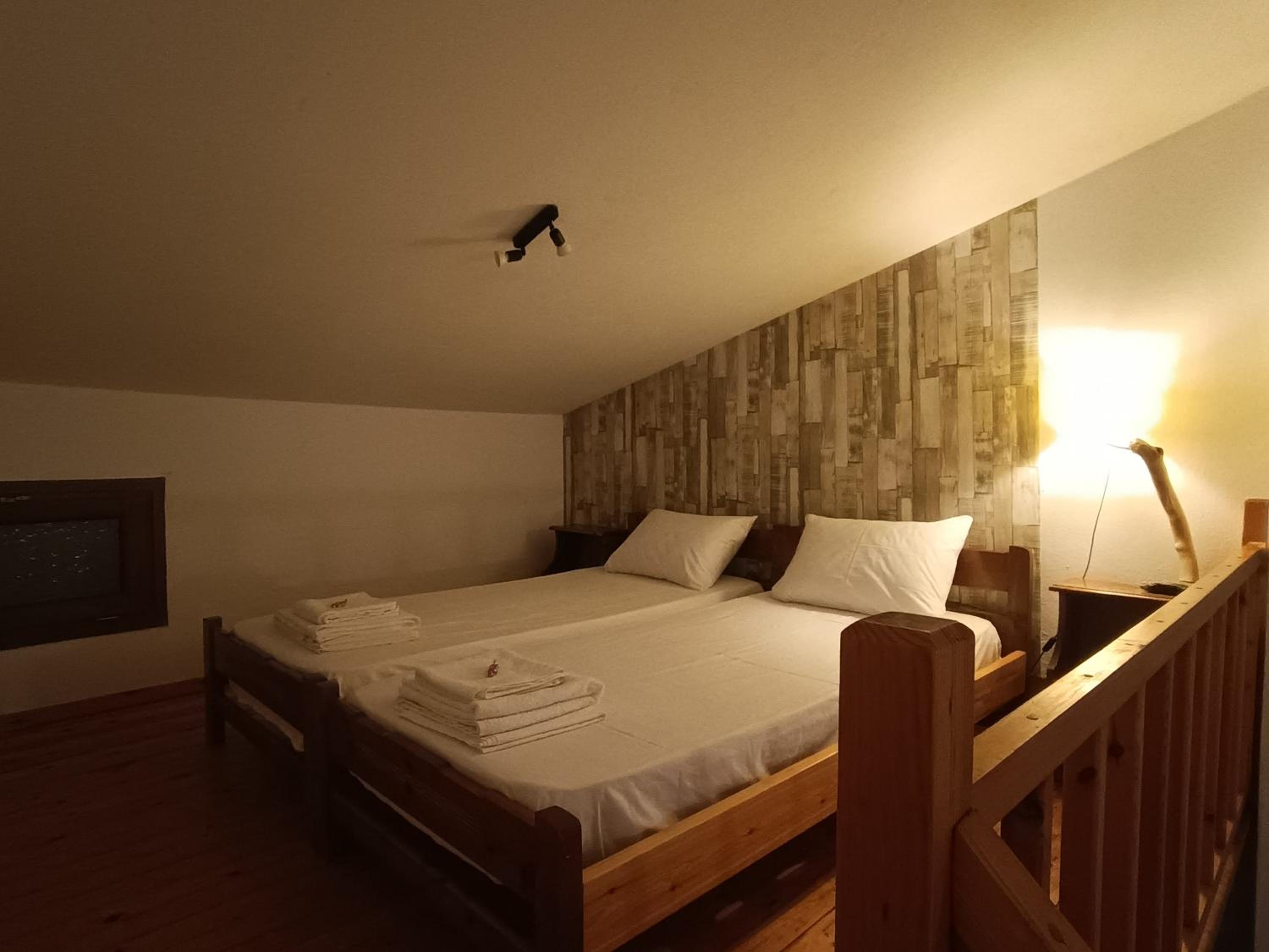Votsalo Skiathos Apartments