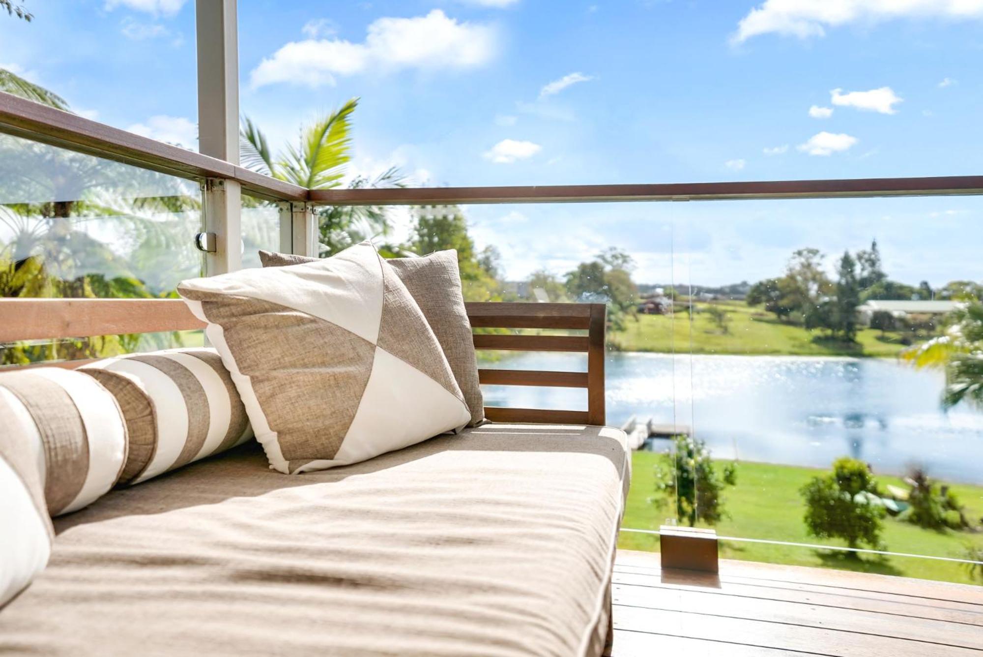 LakeSide Tinaroo only 2.5km from Yungaburra town