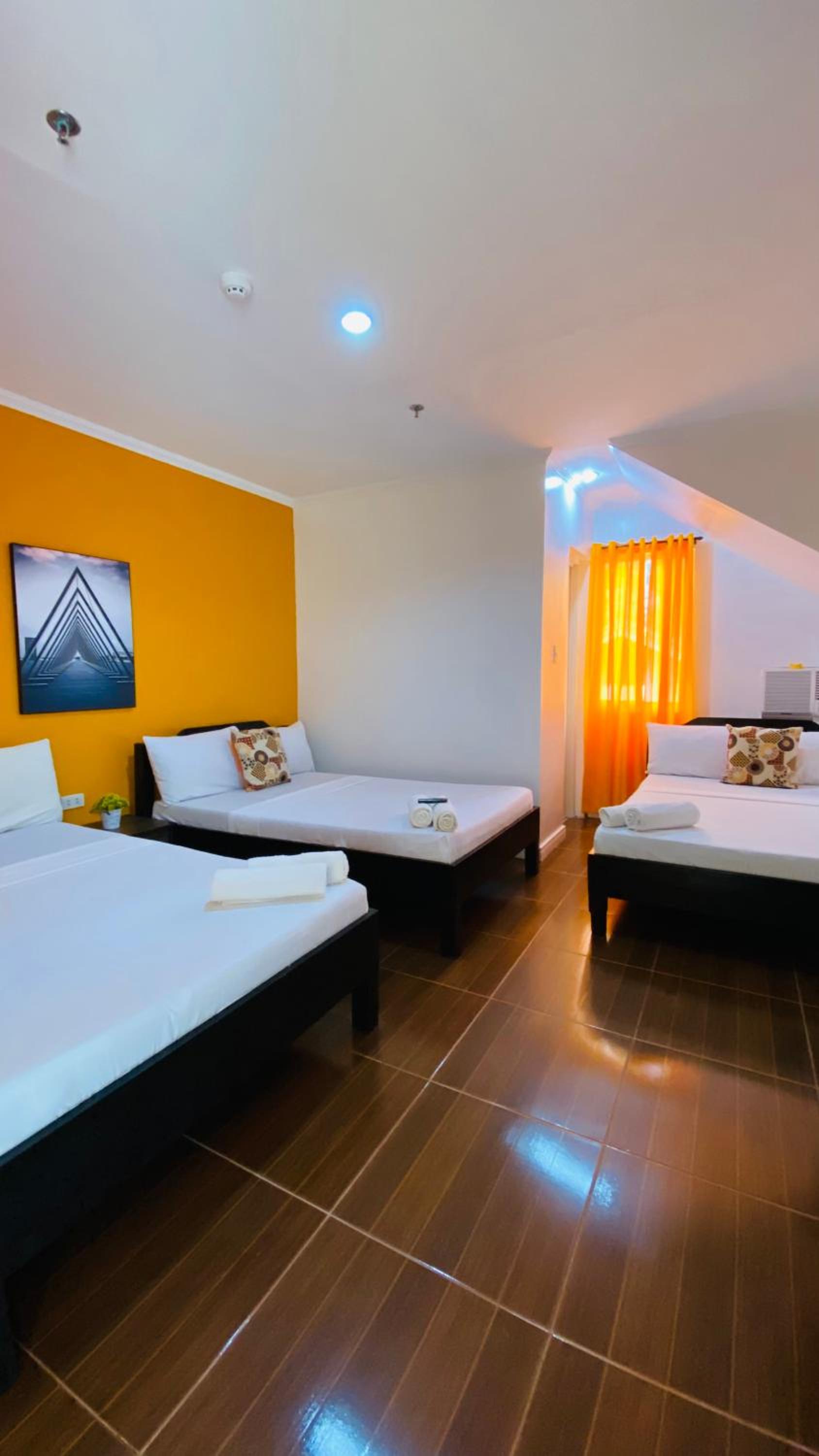 Vicente Aguirre Rooms view 2