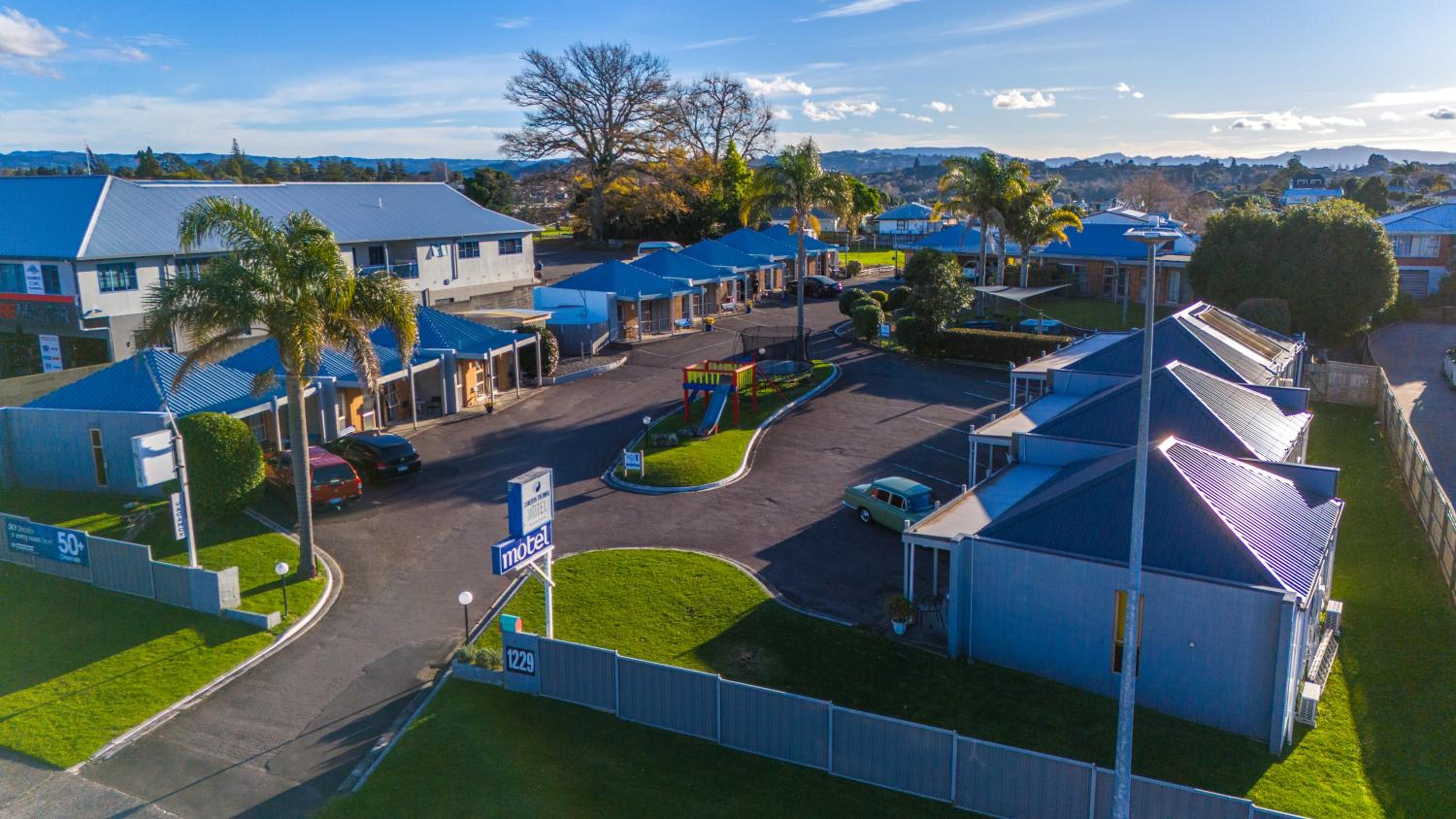 Cameron Road Motel view 2