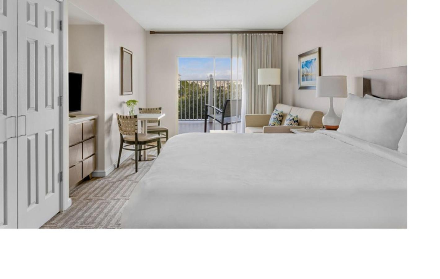Marriott Grande Vista Luxury Studio