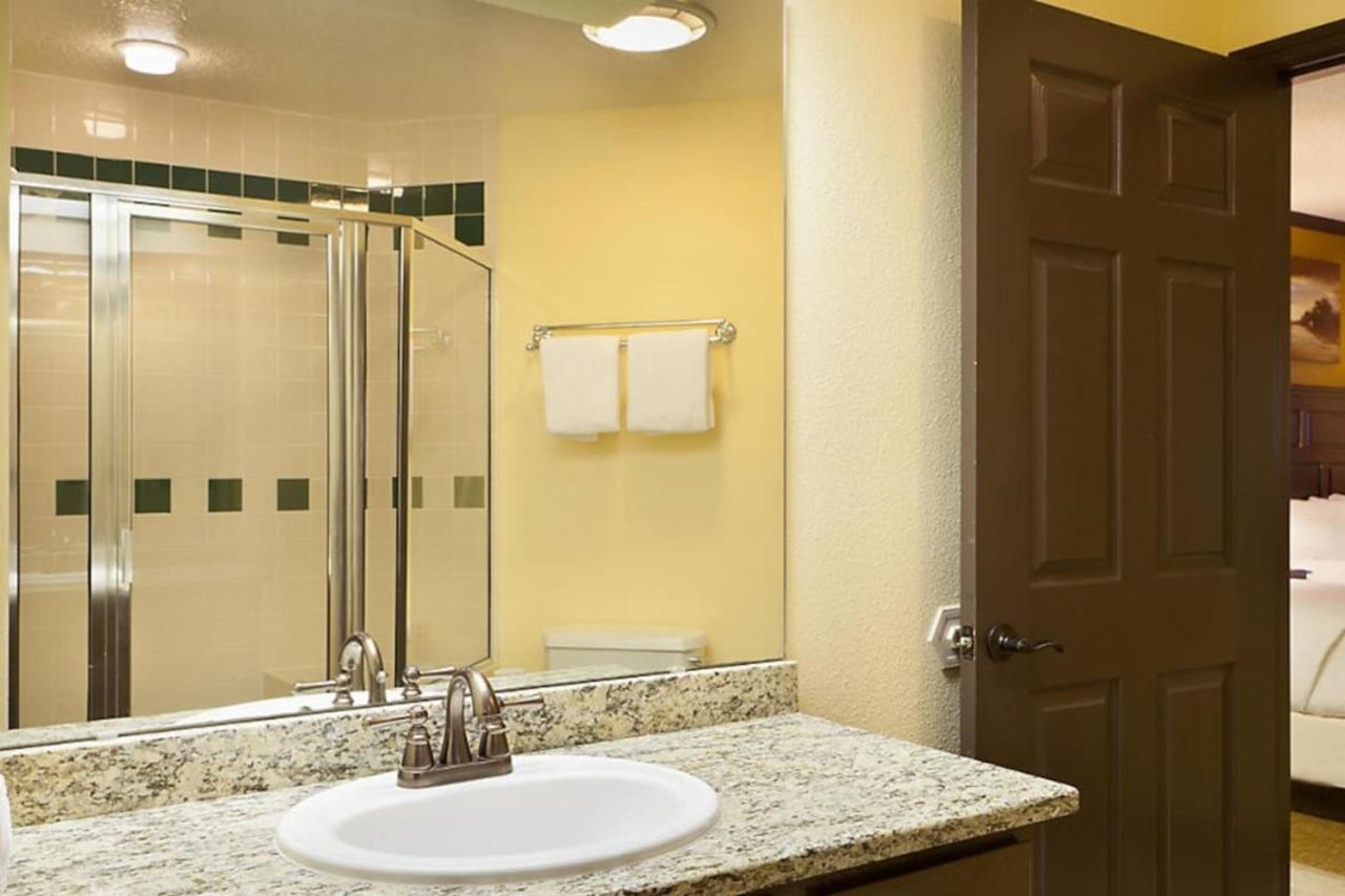 Enjoy the white sand beaches of St Augustine in this 1BD vacation condo view 5