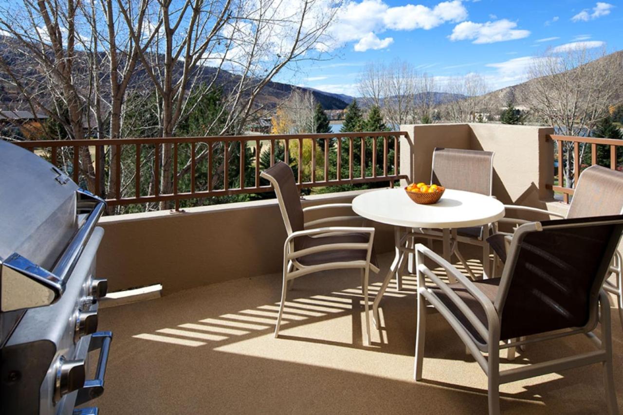 Skiing or Hiking enjoy the family in a resort 2BD condo with pass to Avon Recreation Ctr view 2