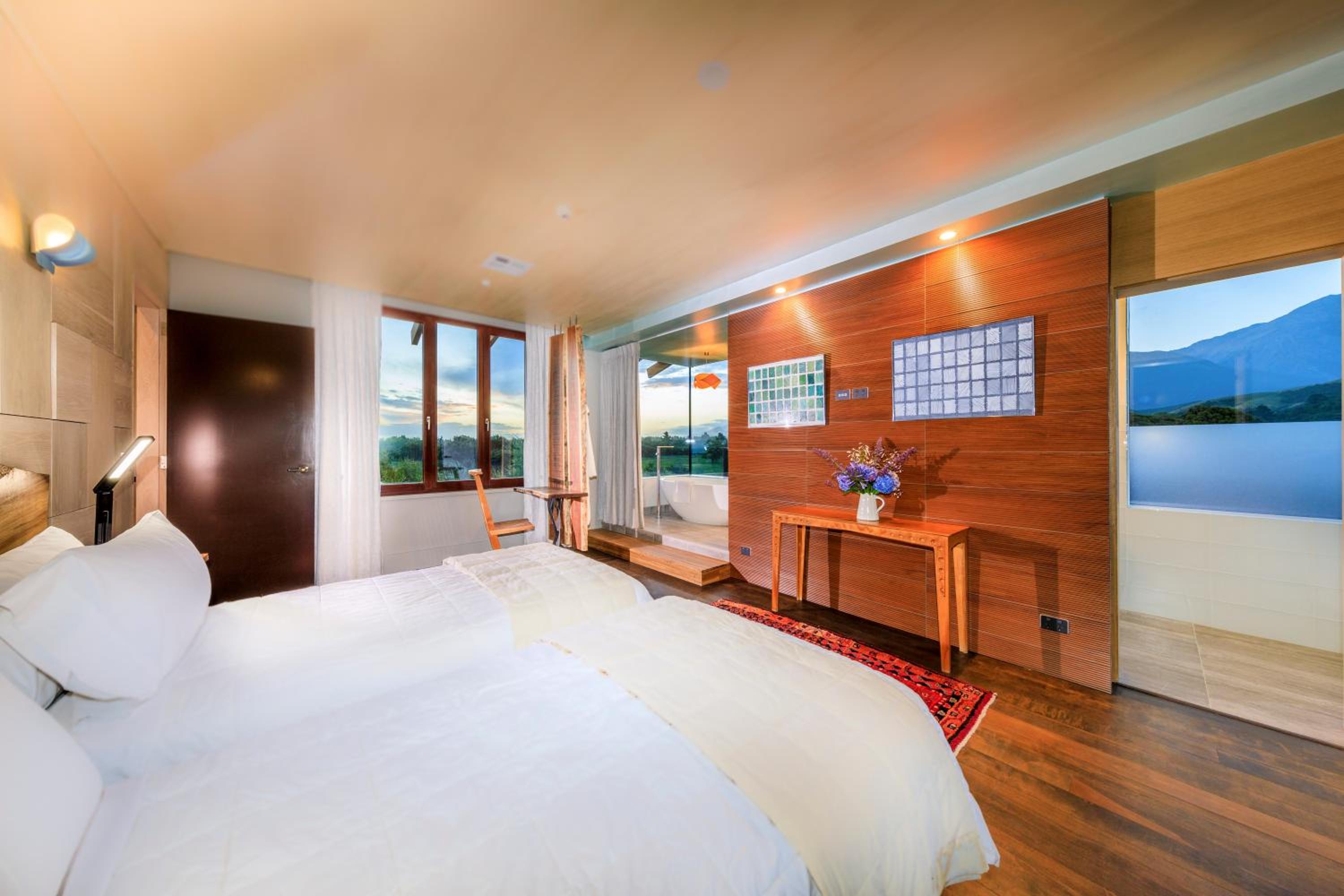 Hapuku Lodge & Tree Houses