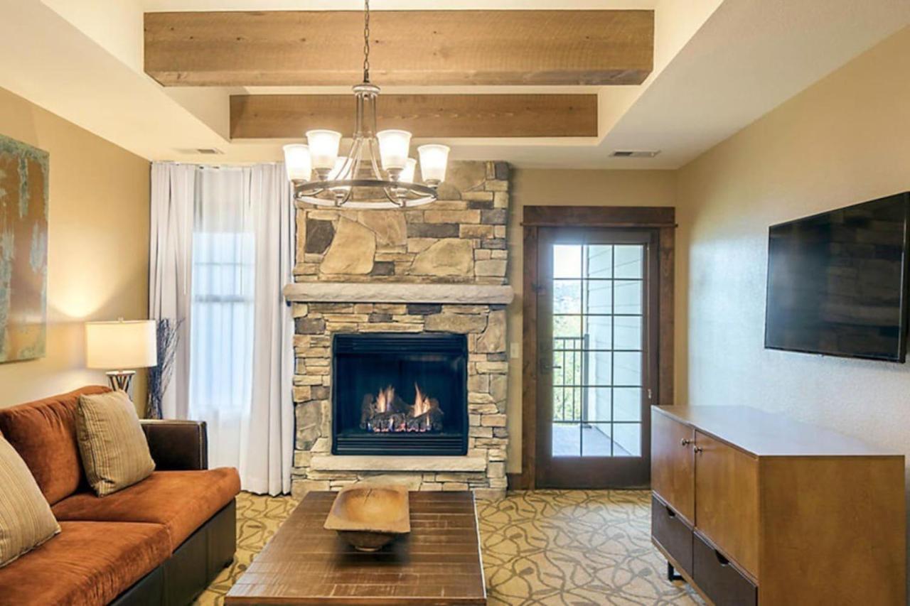 Relax surrounded by nature in this 1BD resort condo with resort amenities view 3