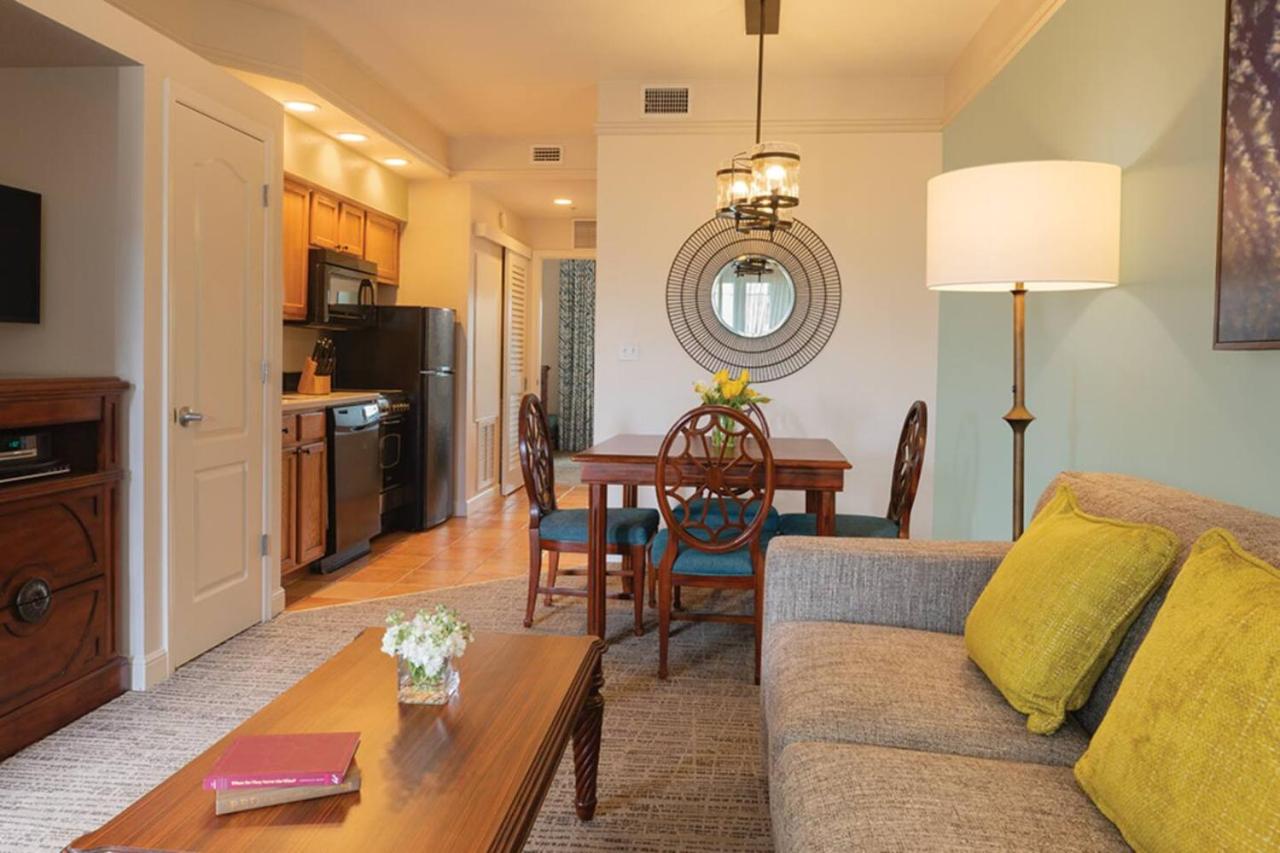 Relax after enjoying all the parks Orlando has to offer in this 1BD vacation condo