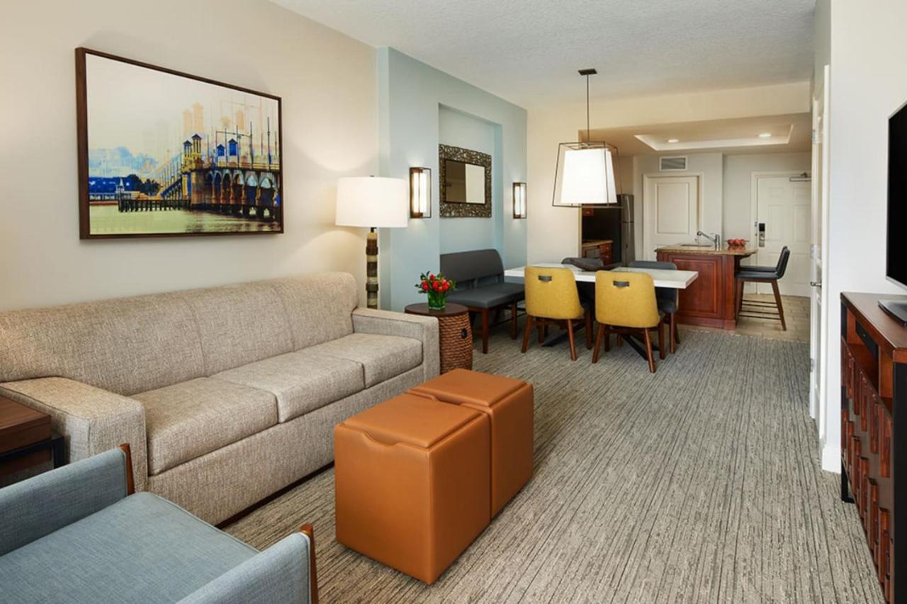 Relax after enjoying all the parks Orlando has to offer in this 1BD vacation condo