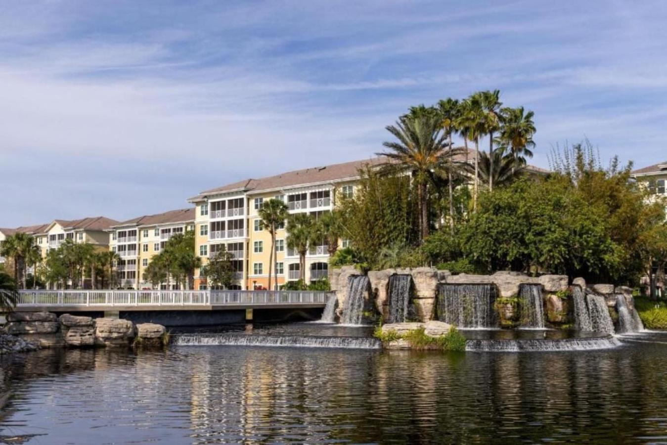 Relax after enjoying all the parks Orlando has to offer in this 1BD vacation condo