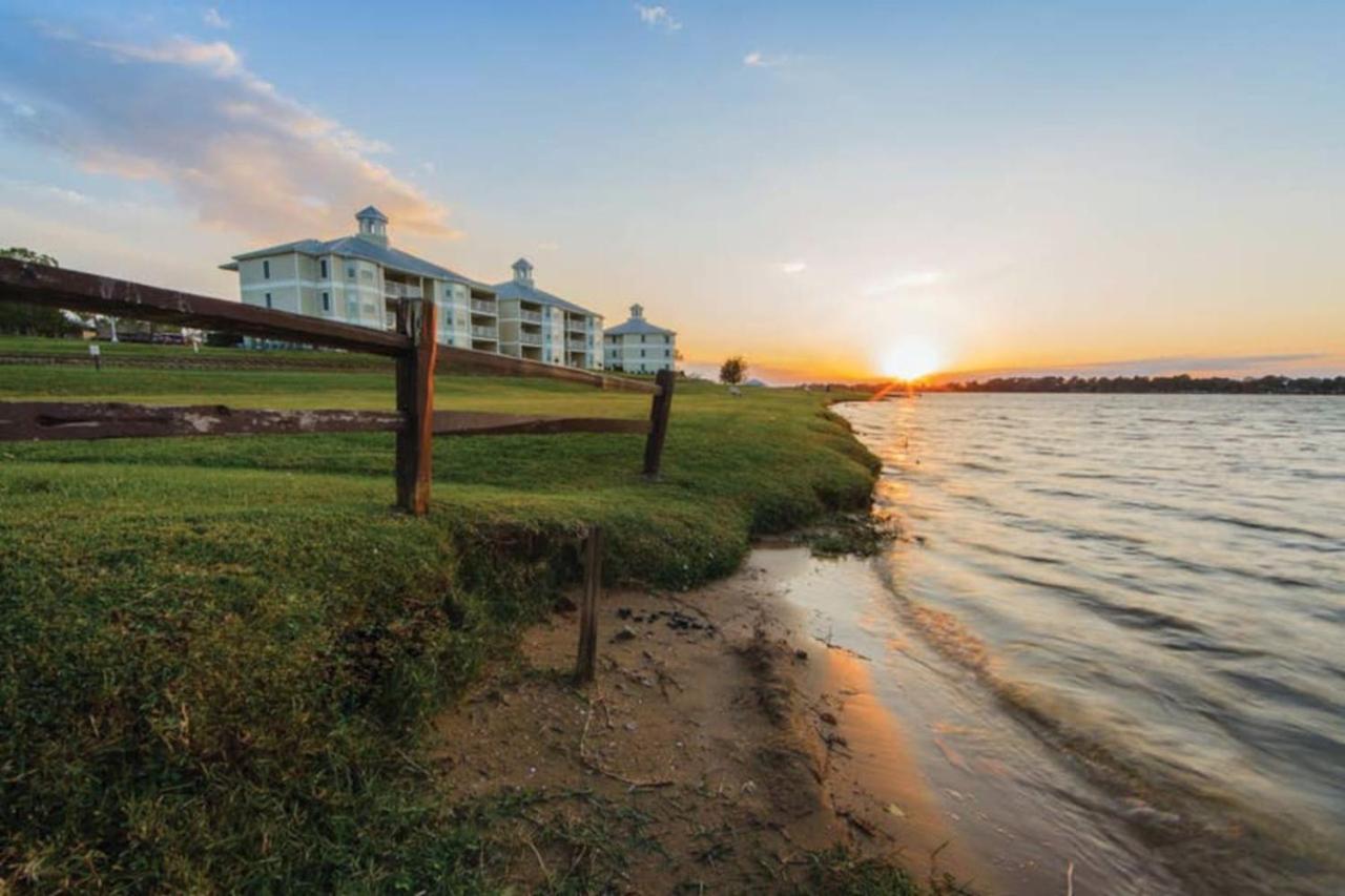Have Family Fun Outdoors in this 2BD condo with onsite resort activities view 2