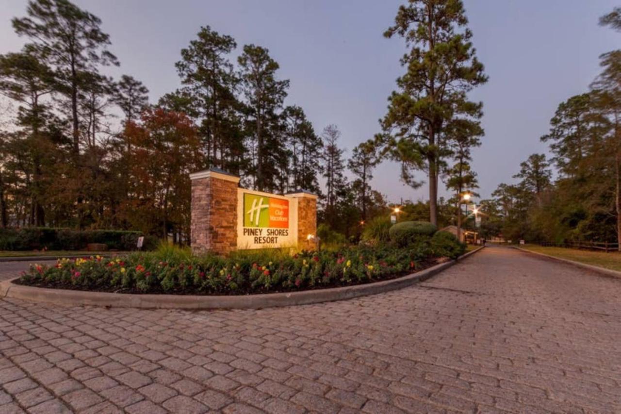 Have Family Fun Outdoors in this 2BD condo with onsite resort activities view 3