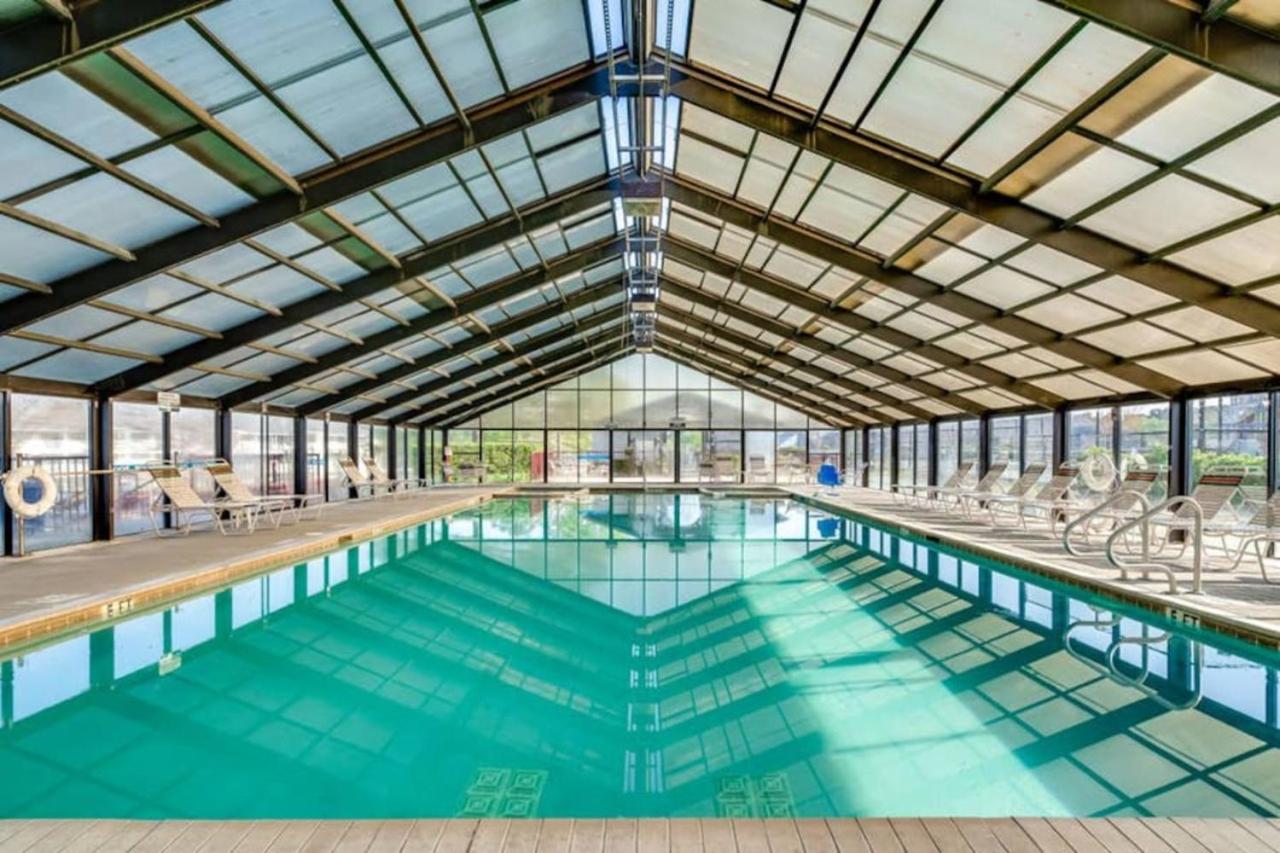 Have Family Fun Outdoors in this 2BD condo with onsite resort activities view 4