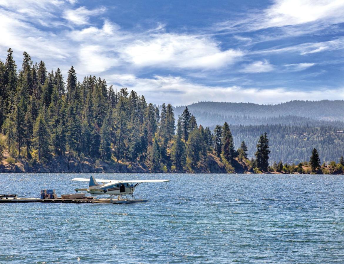 Coeur dAlene lake 2BD condo with resort amenities including indoor pool