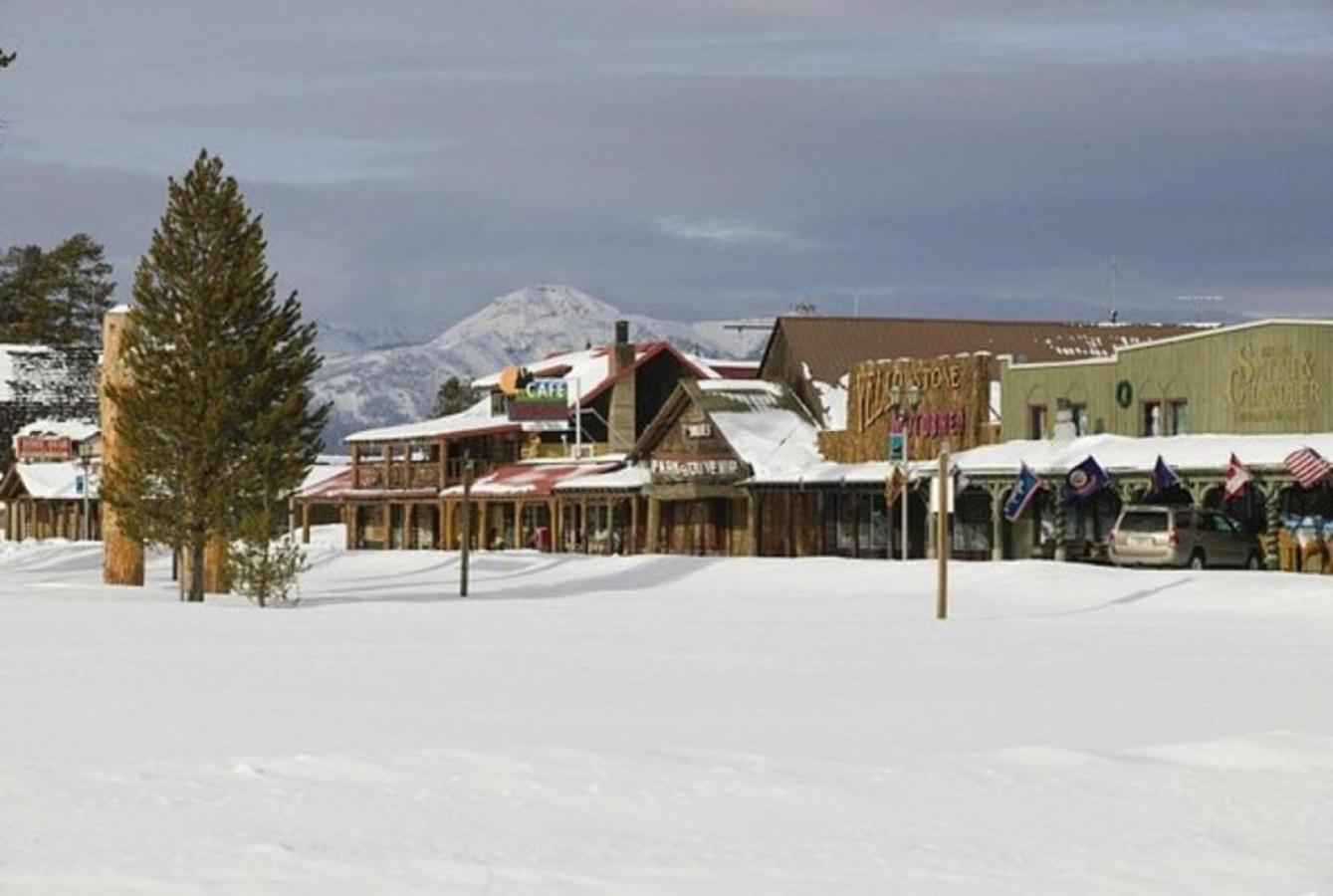 Studio Apt in resort setting to explore the beauty of Yellowstone