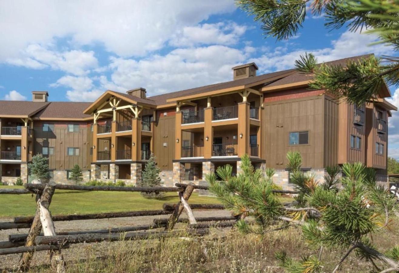 Studio Apt in resort setting to explore the beauty of Yellowstone